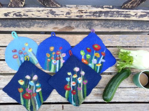 Pot Holders with grass and flowers, blue